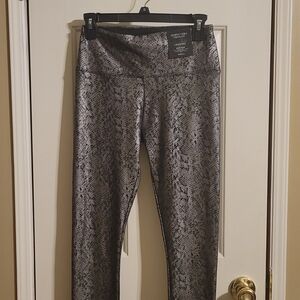 Simply Vera Vera Wang Black and Gray Patterned Leggings